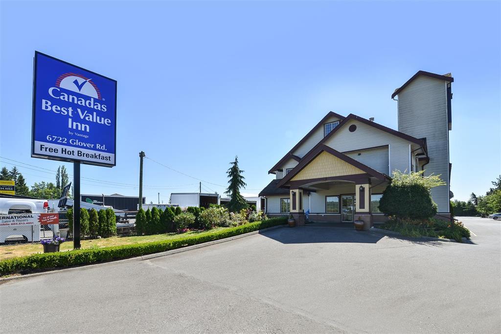 Canadas Best Value Inn Langley/Vancouver Esterno foto